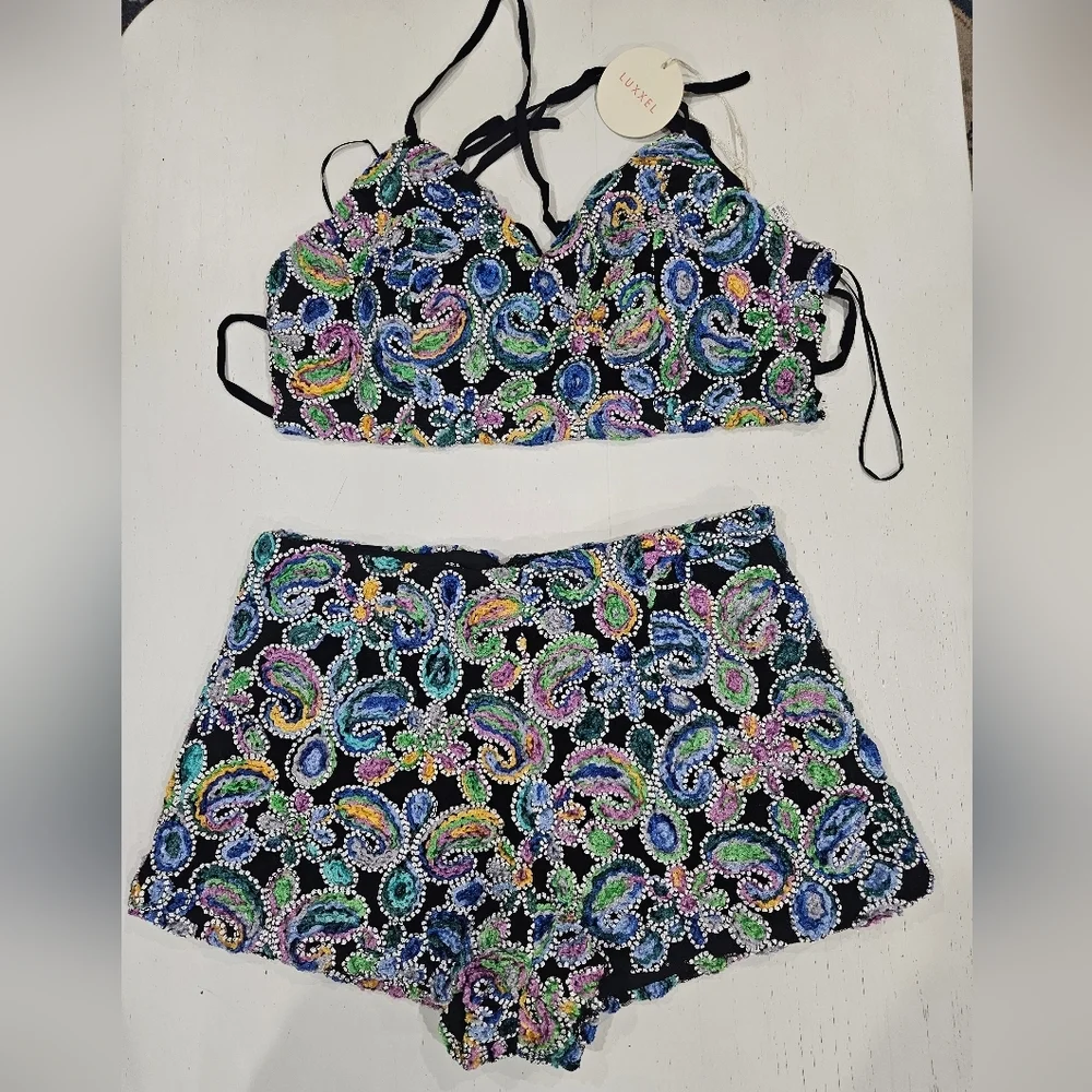 Luxxel - Picture 1 of 14